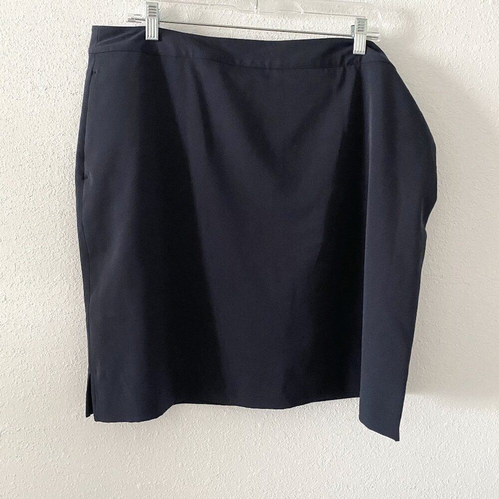 EP Pro Tech Golf Scort Navy Blue